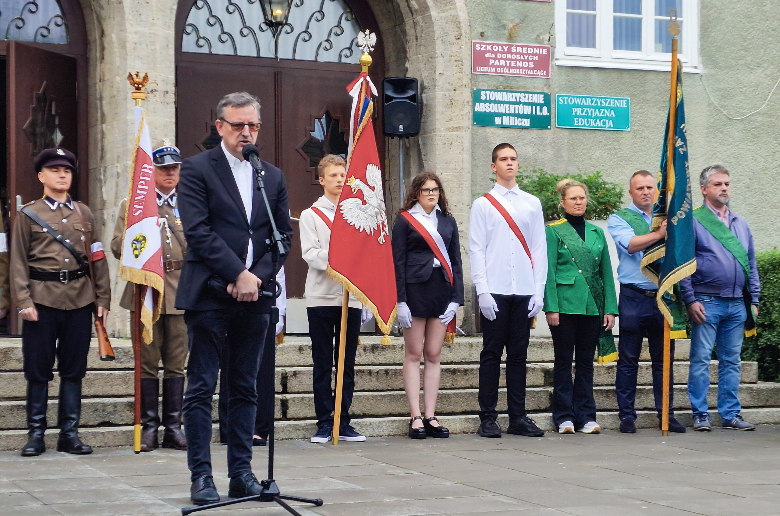 „NIE O ZEMSTĘ, LECZ O PAMIĘĆ WOŁAJĄ OFIARY”