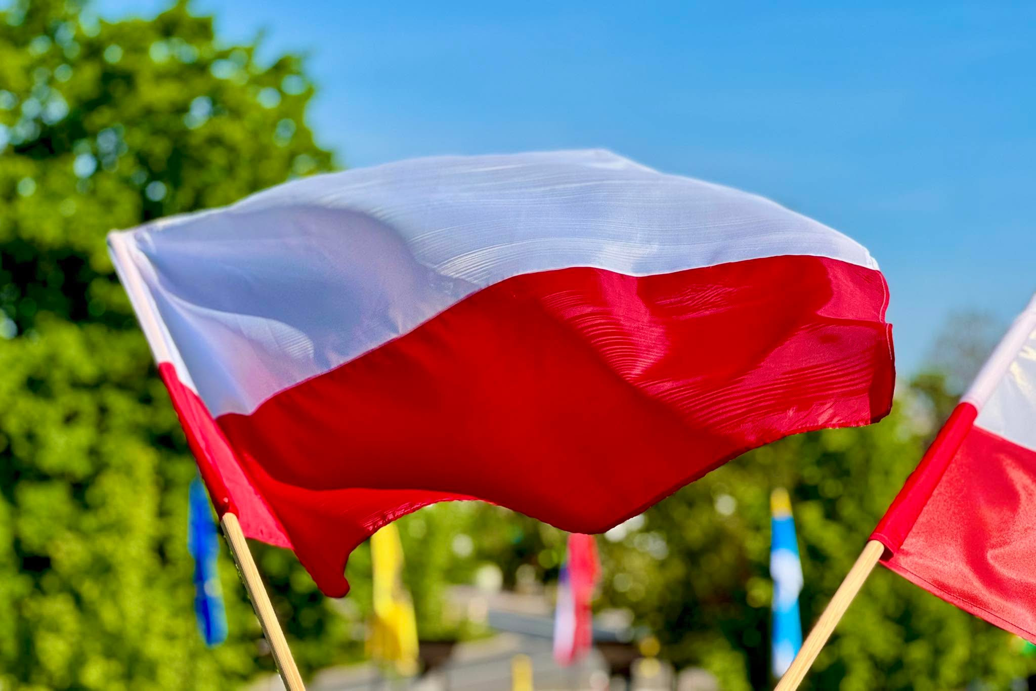 Wywieś Biało-Czerwoną